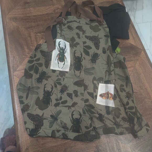 Hot topic Pants - Hot Topic Insect short overalls size 3x New